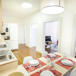 Appartement Historical Center