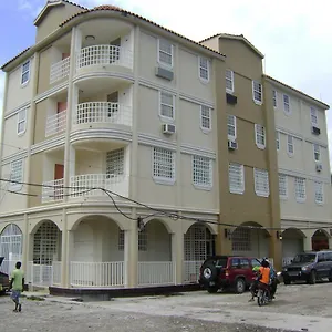 https://caribbean-hotel-cayes.comcaribbean.com