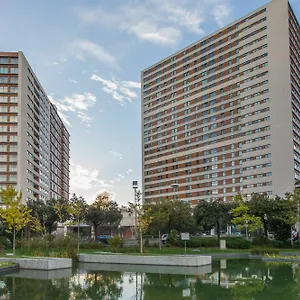 Your Parque Nacoes Apartament
